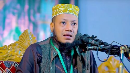 কয়েকদিন ধরে স্বপ্নের উপরে কেবল বালিচাপা পড়তেই দেখছি