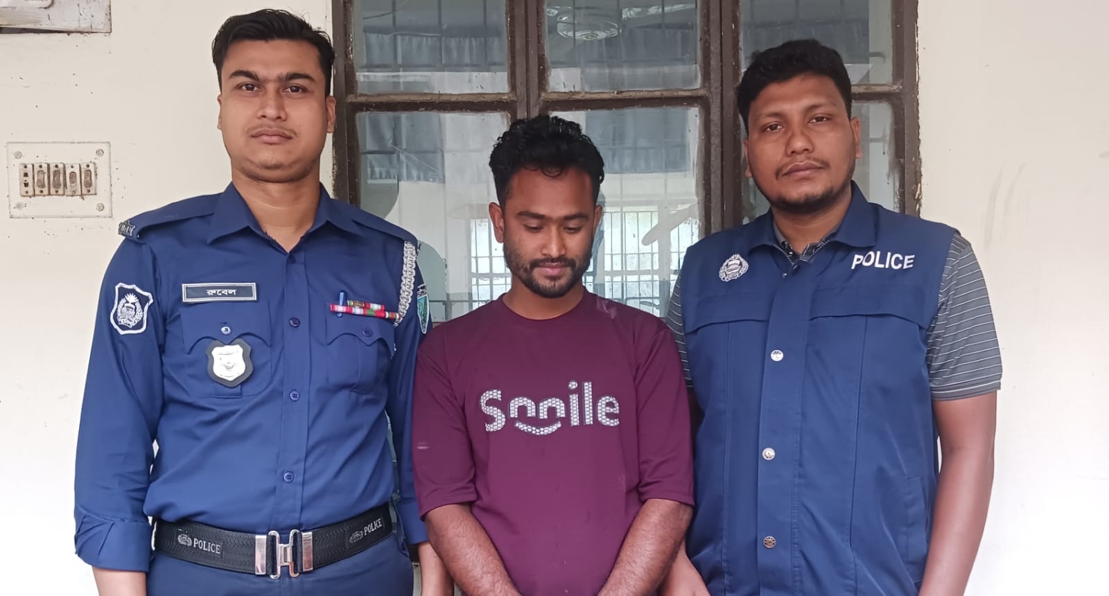 ‎নবীগঞ্জে মাদকবিরোধী অভিযানে ১১ বোতল বিদেশি মদসহ গ্রেপ্তার ১