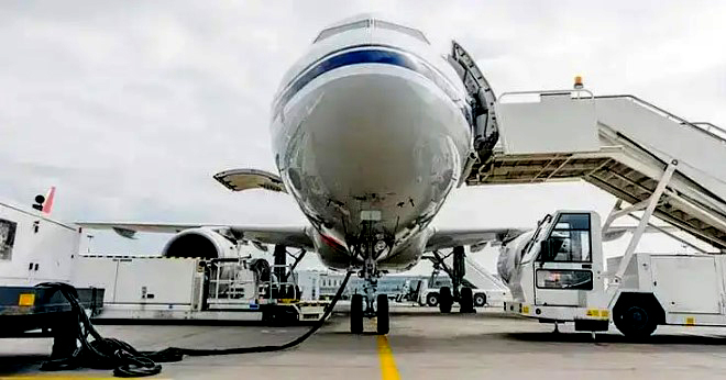 জেট ফুয়েলের দাম একলাফে ৮০ শতাংশ বাড়ানো হয়েছে