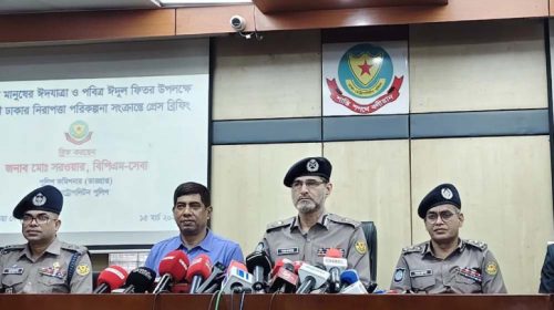 ঈদে ঢাকা ছাড়লে নগদ অর্থ–স্বর্ণালংকার থানায়ও রাখা যাবে: ডিএমপি কমিশনার