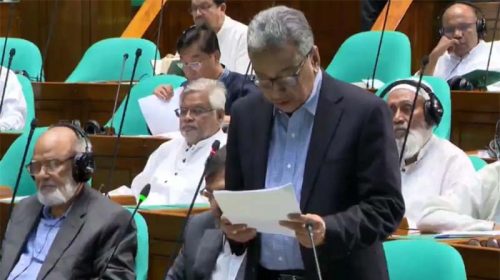 সীমাহীন দুর্নীতি অর্থনীতিকে ধ্বংসের দ্বারপ্রান্তে নিয়ে গেছে: সংসদে অর্থমন্ত্রী