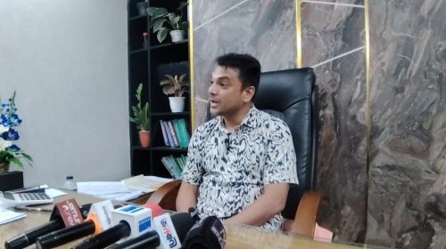 ​সাভার সাব-রেজিস্ট্রার অফিসে রাজস্বের রেকর্ড সাফল্য