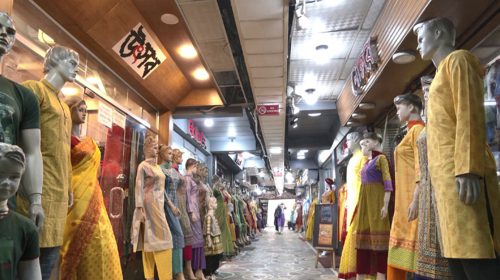 রাত ৮টার মধ্যে দোকান-শপিংমল বন্ধের সিদ্ধান্ত