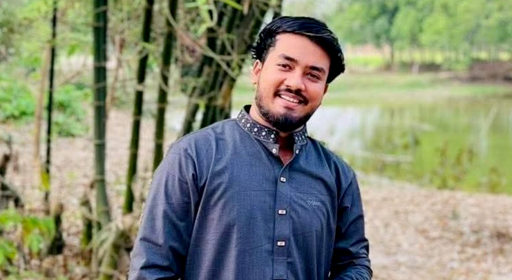 সীতাকুণ্ডে, লরির চাপায় এক মোটরসাইকেল আরোহীর মৃত্যু