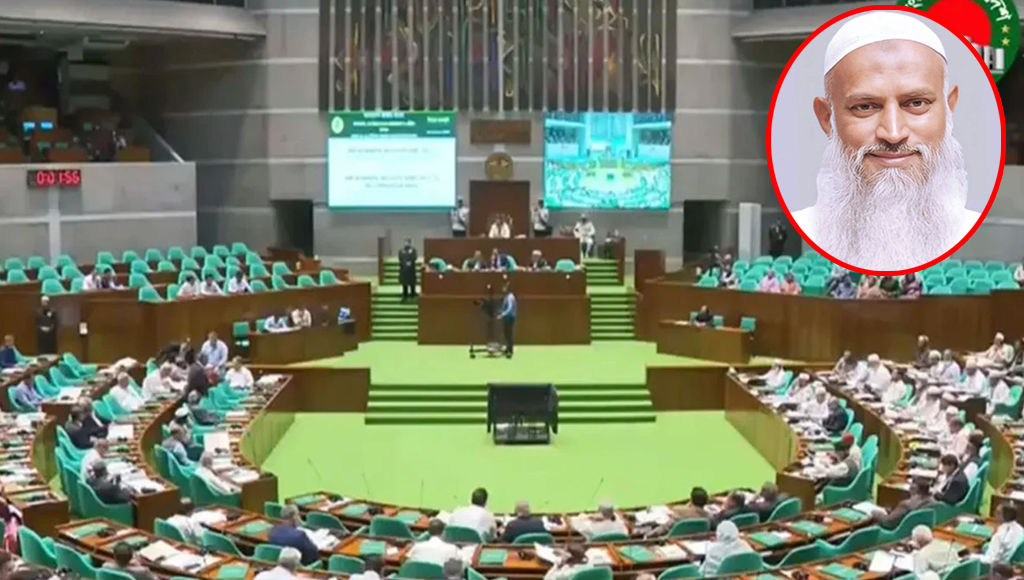 ১৮ এপ্রিল থেকে হজ ফ্লাইট শুরু: ধর্মমন্ত্রী