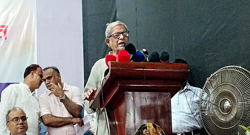 দেশে তেলের সংকট নেই, এটি সৃষ্টি করা হয়েছে: মির্জা ফখরুল